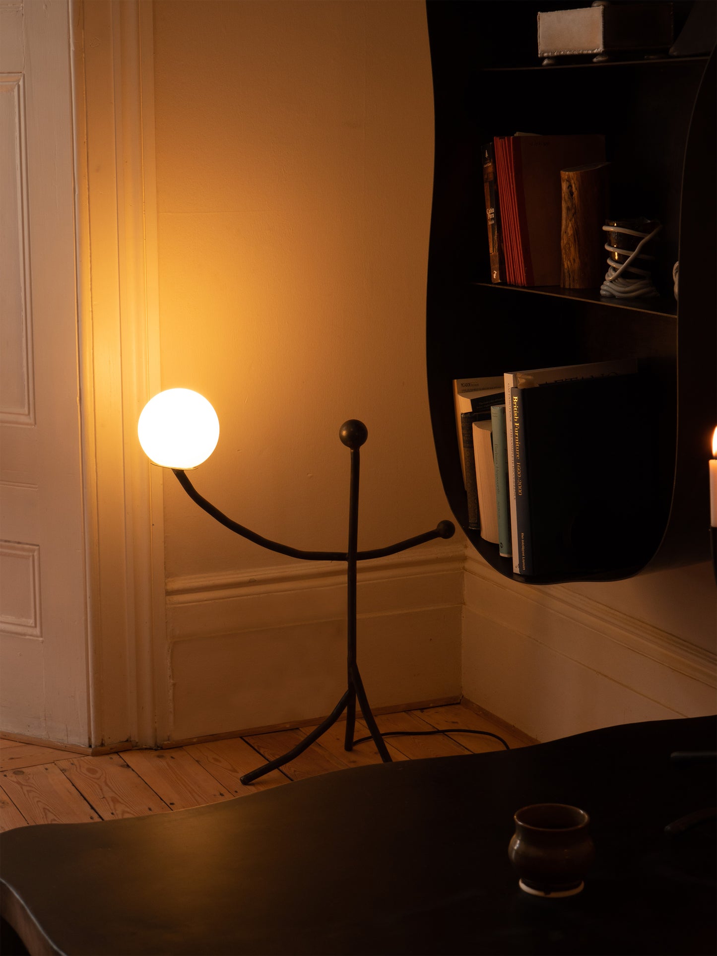'Balancing Act' Table Lamp
